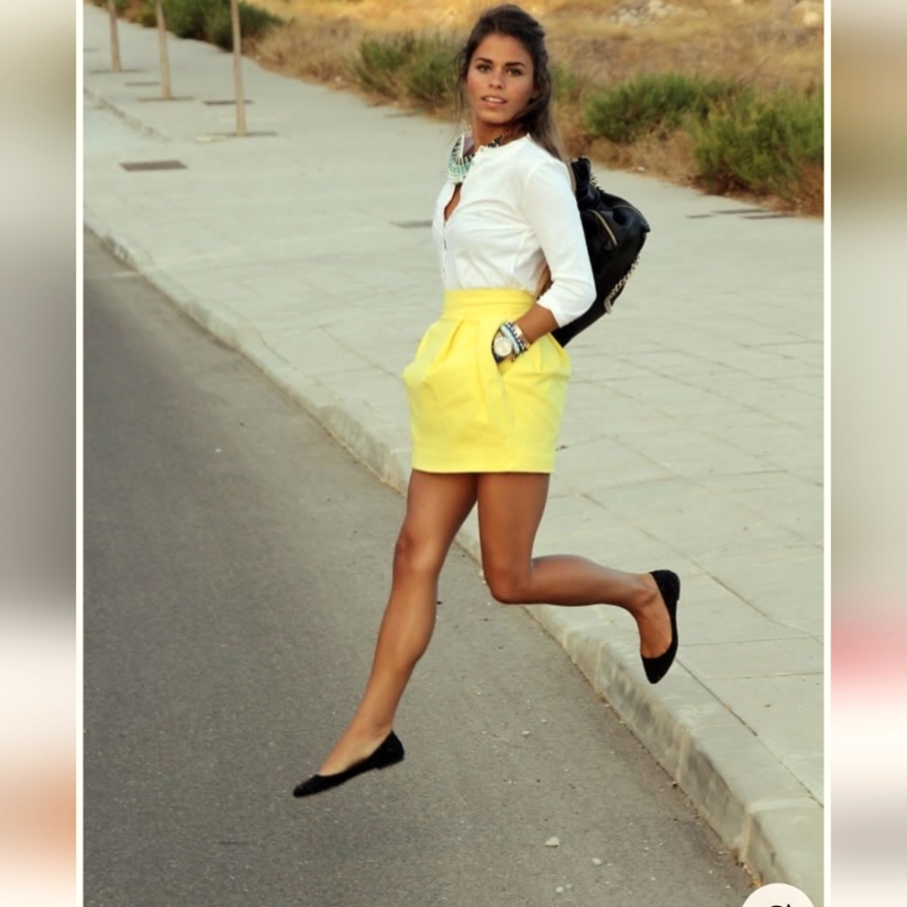 Elegant Yellow Skirt
